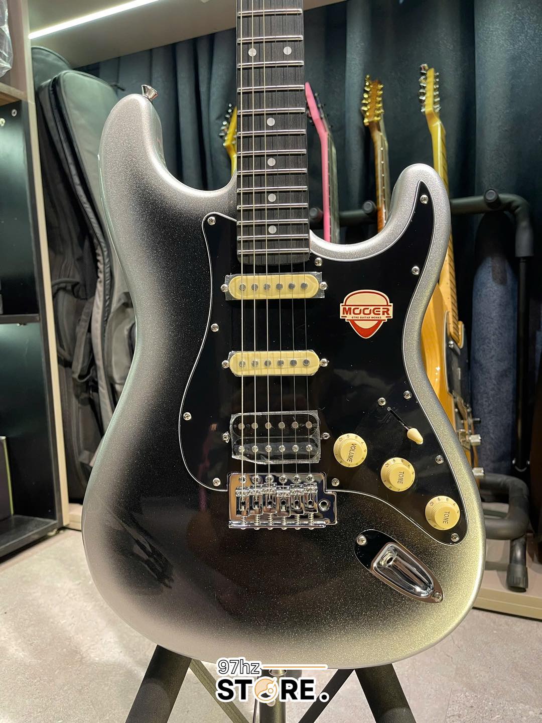 Đàn Guitar Điện Mooer Msc10Pro HSS, BLACK GRAY