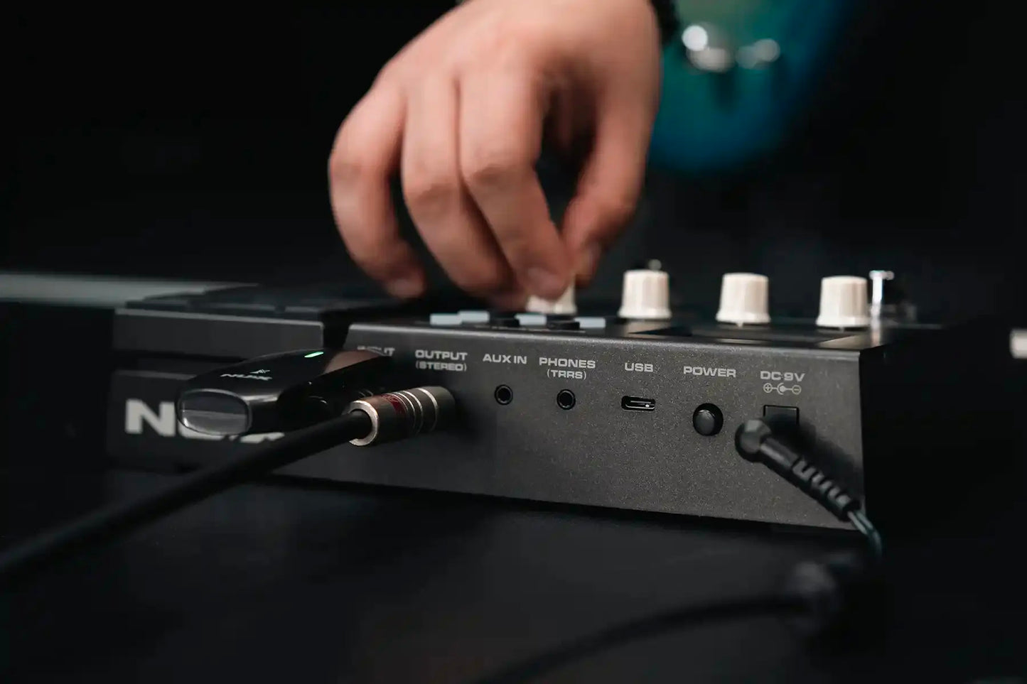 Phơ Multi-Effects Pedal Guitar NUX MG-300 MKII