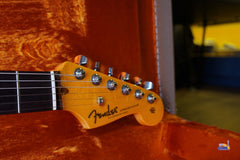 Đầu cần Fender American Ultra Stratocaster HSS